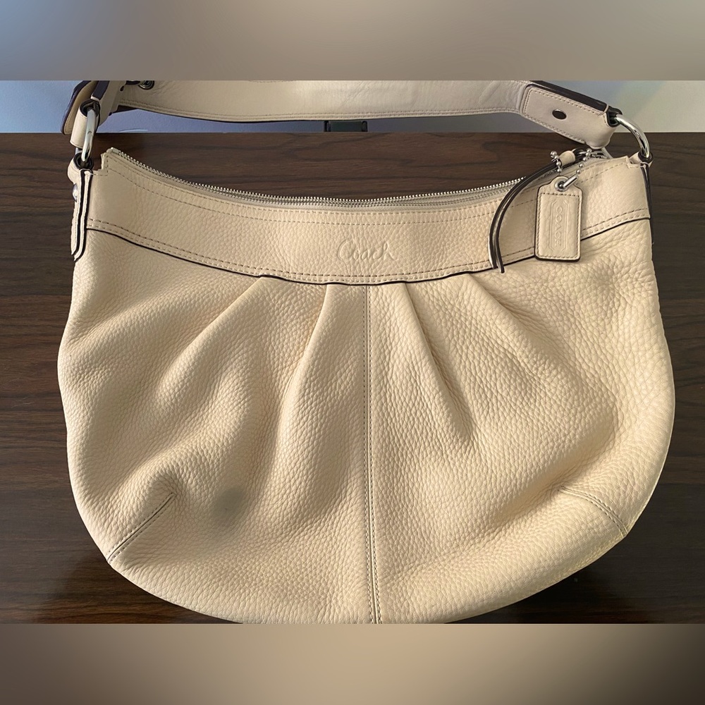 Coach hobo bag